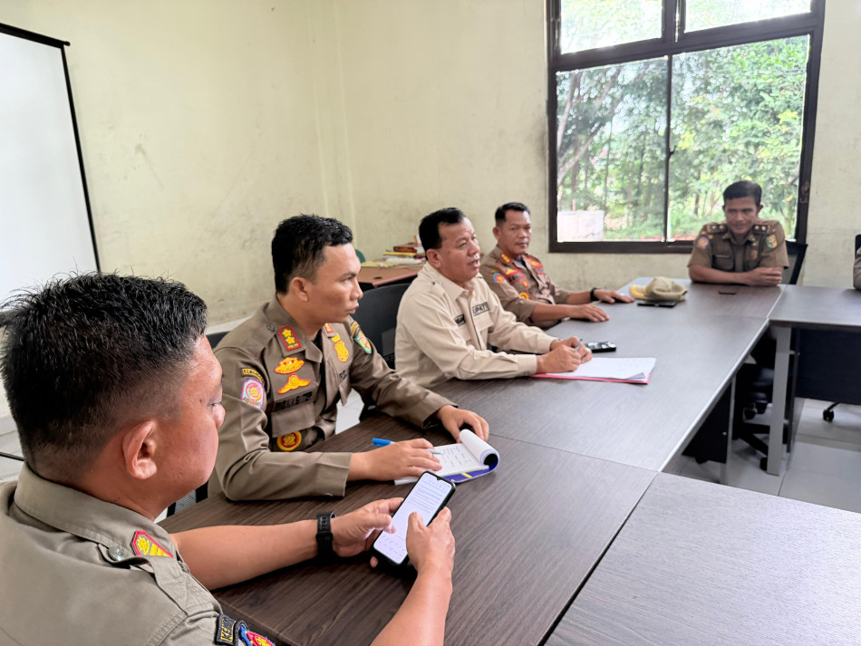 Bupati Kuansing Tegaskan Satpol PP sebagai Teladan Kedisiplinan OPD