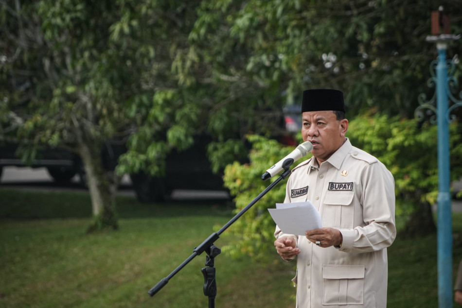 Keuangan Daerah Disorot, Bupati Kuansing Gelar Apel Sore Mendadak: Disiplin ASN Jadi Taruhan