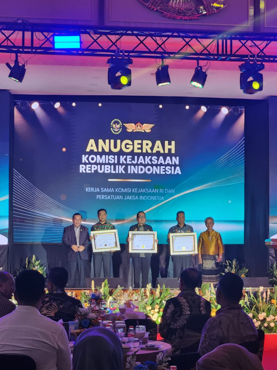 Prestasi Nasional Diraih, Kejari Kuansing Tegaskan Komitmen Pelayanan Hukum Humanis