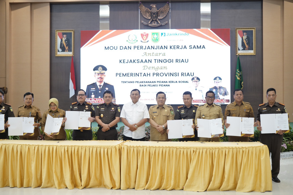 Aksi Kejati Riau Memulihkan Mantan Narapidana, Bupati Kuansing Beri Dukungan Penuh!